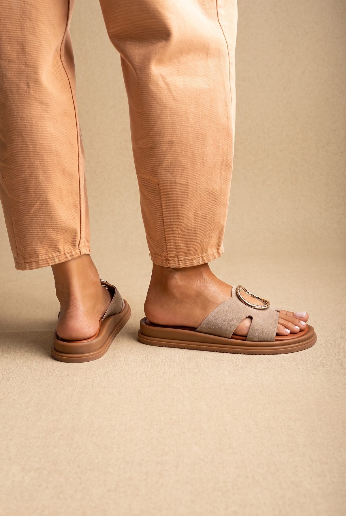 Flatform Sandals Wide Cut Out - Taupe Suede