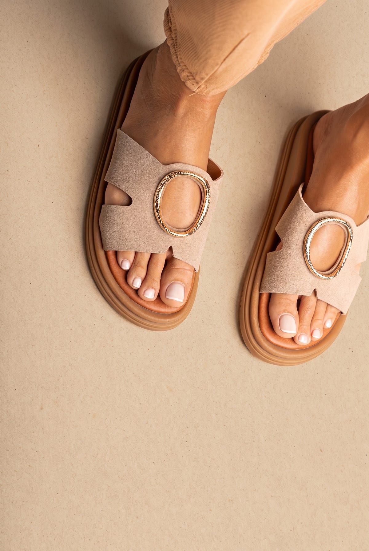 Flatform Sandals Wide Cut Out - Taupe Suede