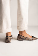 Μπαλαρίνες με μυτερή μύτη – Μπεζ snake print
