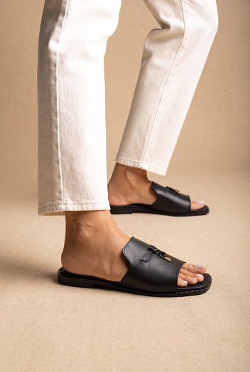 Flat Sandals Square Toe - Black Matte