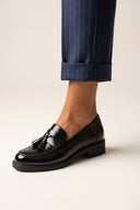 Loafer mit Fransendetail – Schwarz Lack