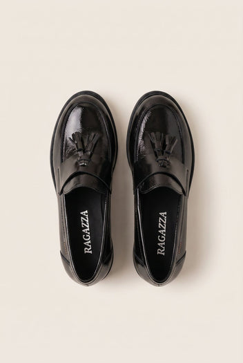 Loafers Fringe Detail - Black Patent