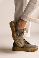 Mocassins de plataforma com atacadores - Camurça Verde Oliva