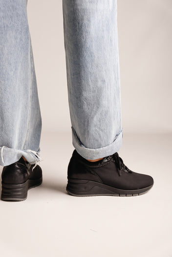 Wedge Sneakers Waterproof - Black Fabric