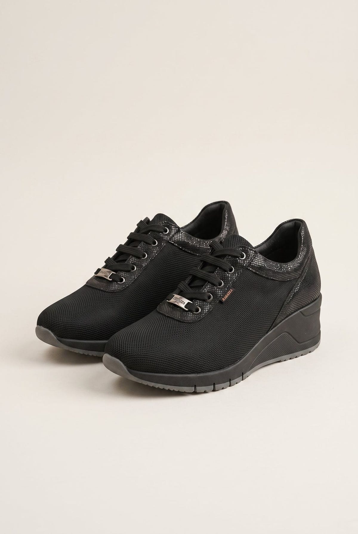 Wedge Sneakers Waterproof - Black Fabric