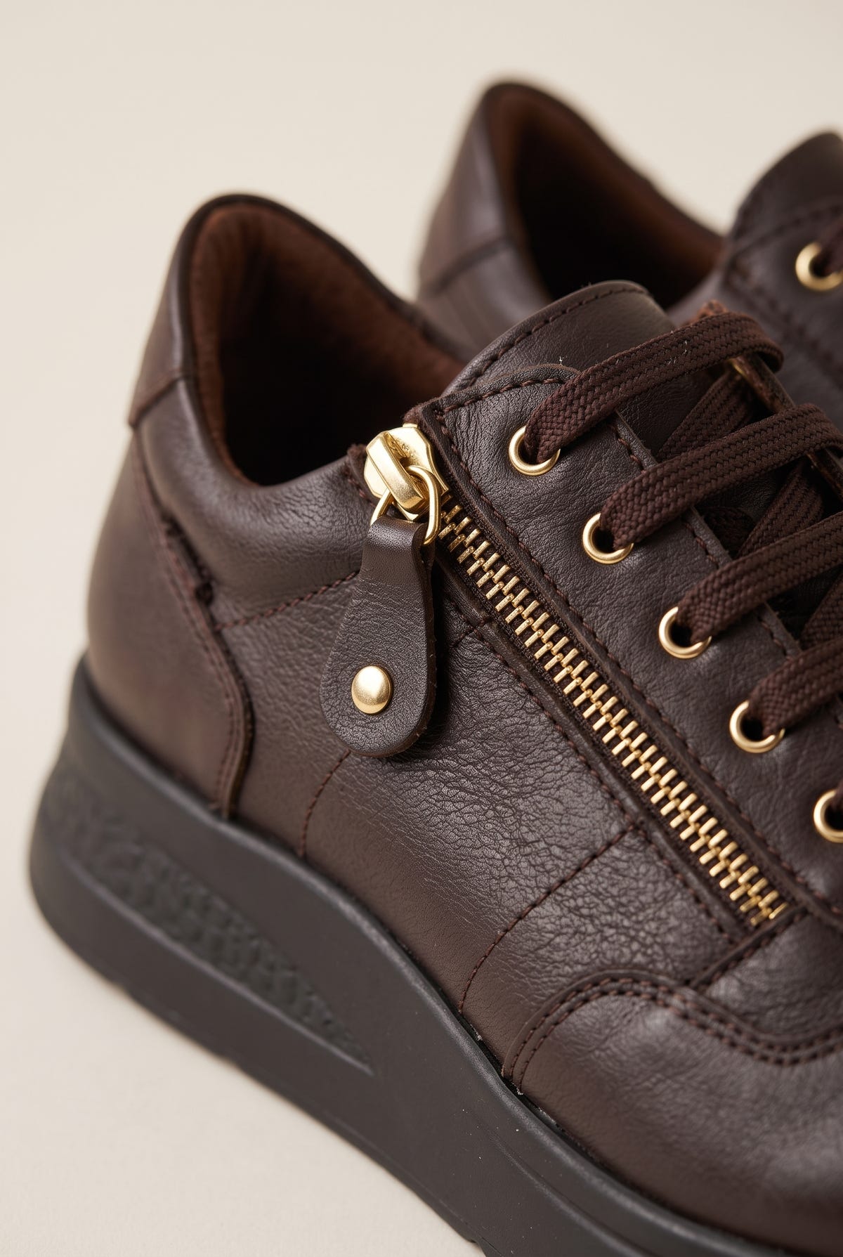 Wedge Sneakers Side Zip - Brown Matte