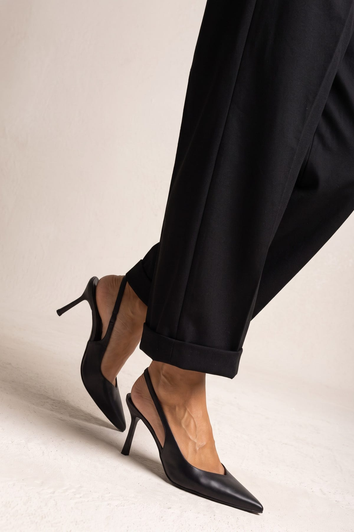 Stiletto Slingback Pumps Pointed Toe - Black Matte