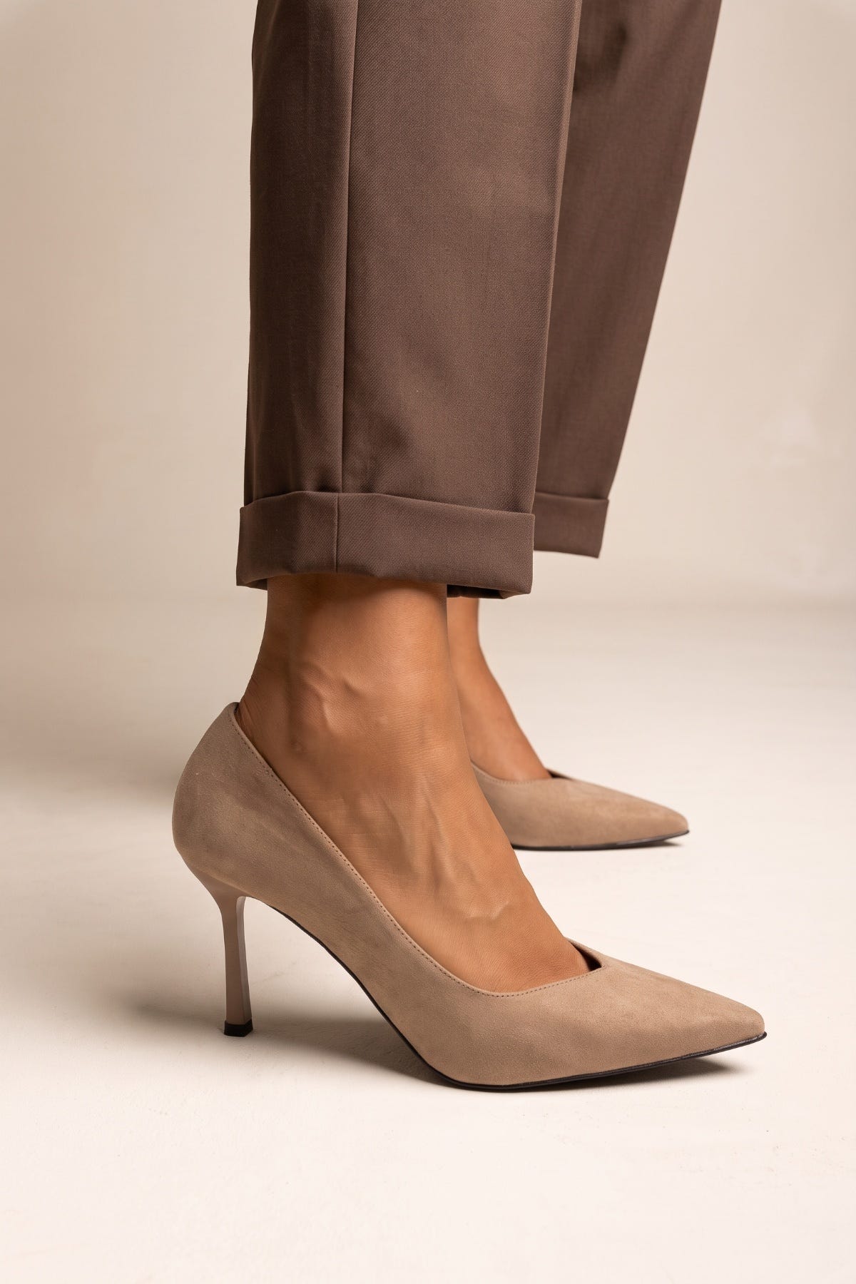 Stiletto Pumps Pointed Toe - Taupe Suede