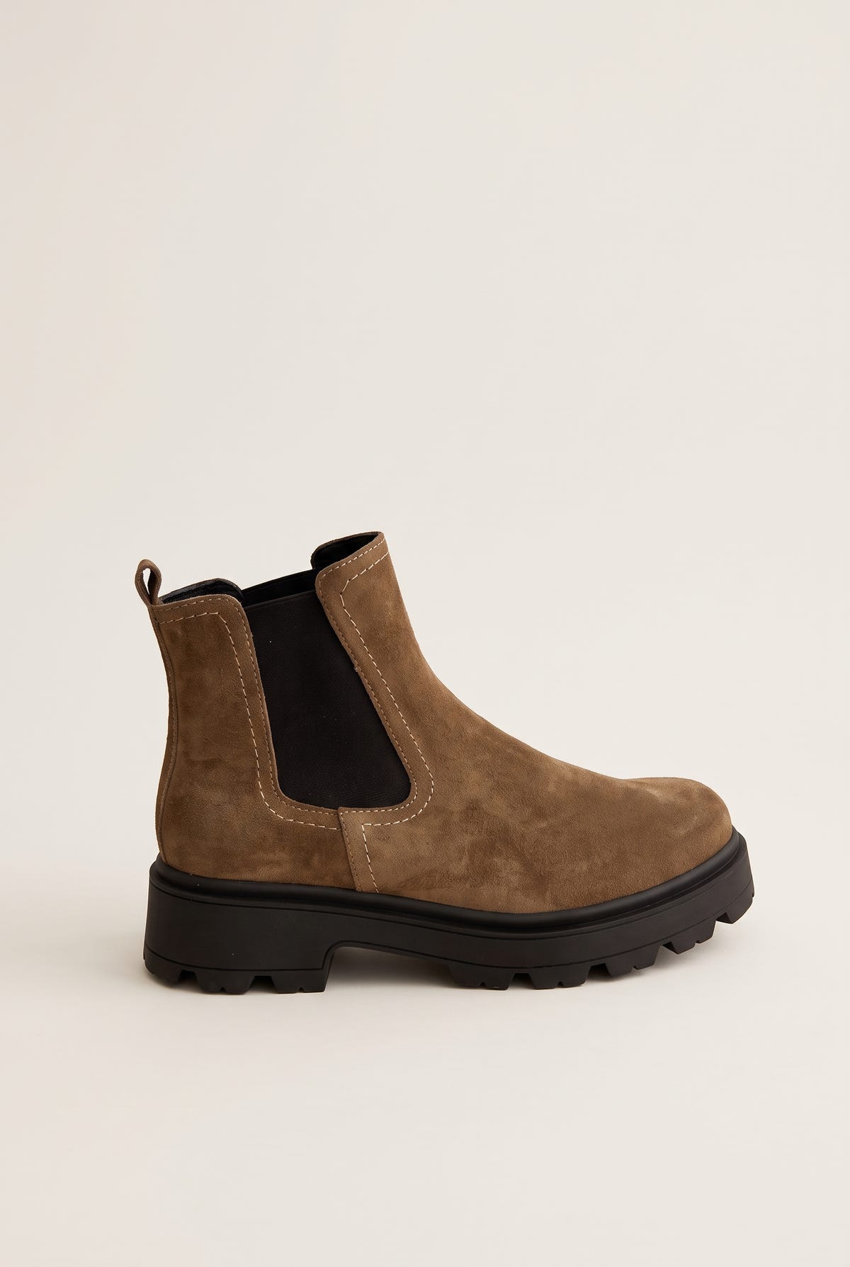 Chelsea Ankle Boots Round Toe - Taupe Suede