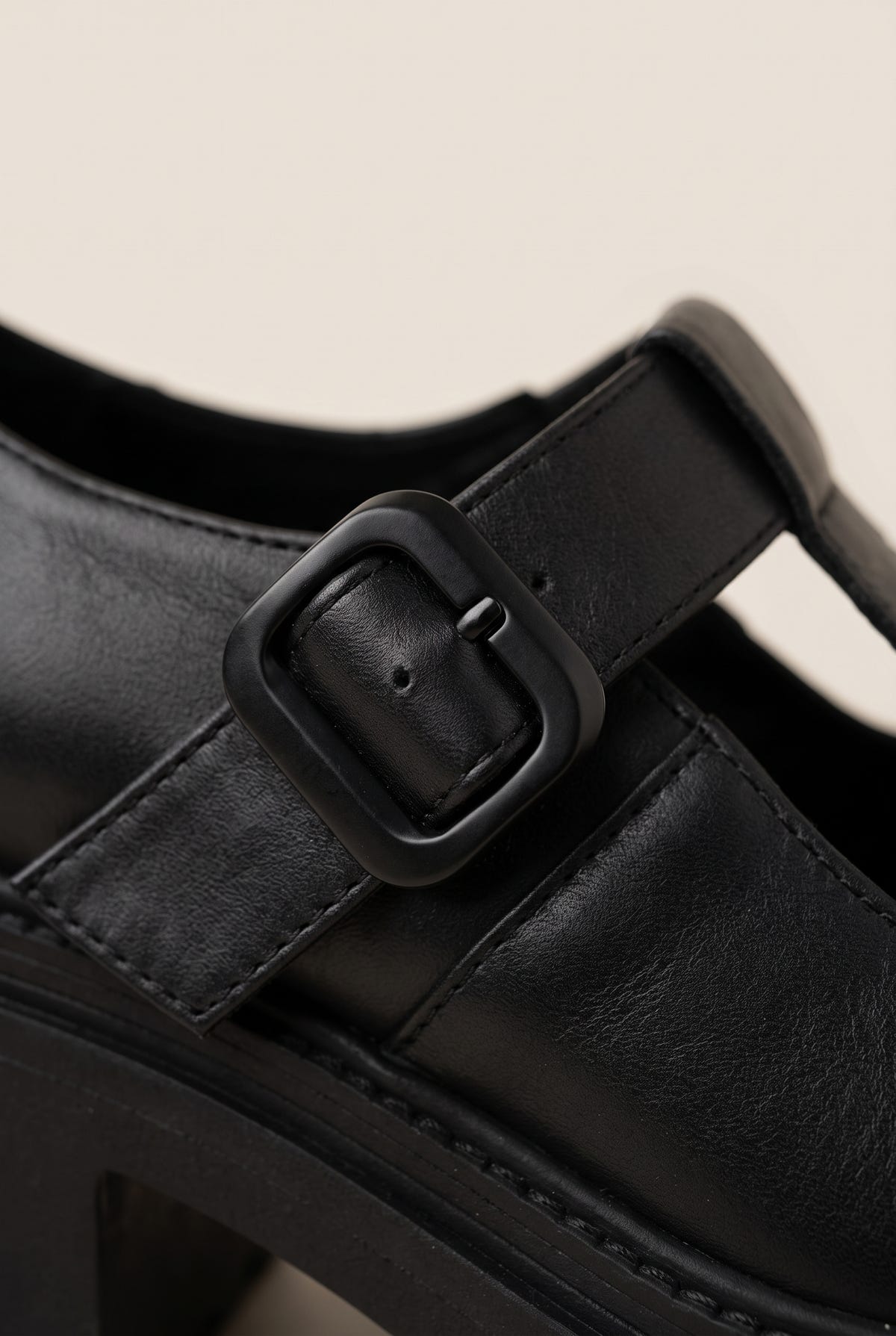 Mary Jane Pumps Chunky Sole - Black Matte