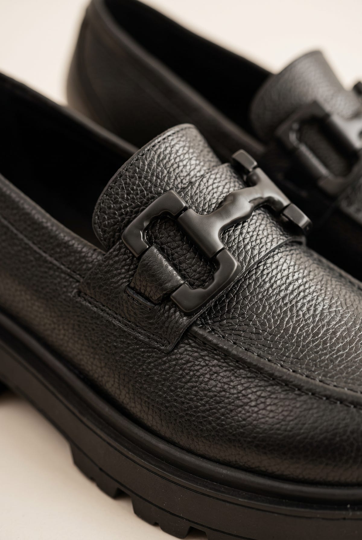 Chunky Sole Loafers Metallic Detail - Black Matte