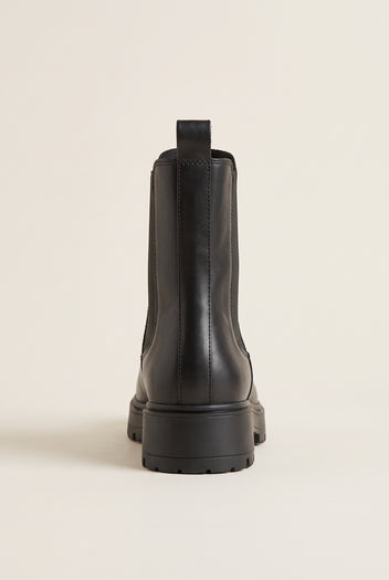 Chelsea Ankle Boots Chunky Sole - Black Matte