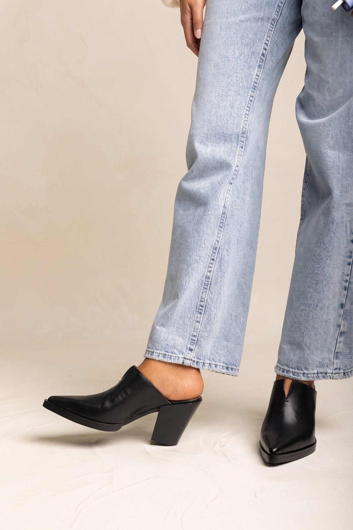 Block Heel Mules Pointed Toe - Brown Matte