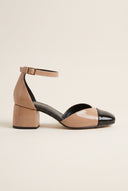 Block Heel Pumps V Cut - Black/Biscuit Pattent
