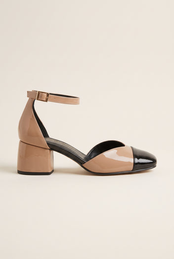 Block Heel Pumps V Cut - Black/Biscuit Pattent