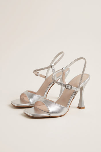 Sandaletten mit Stilettoabsatz und Strass - Silber