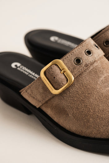 Clogs Buckle Strap - Beige Suede