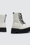 Αρβυλάκια chunky λουστρίνι - Λευκό - thefashionproject.gr - The Fashion Project