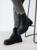 Αρβυλάκια chunky λουστρίνι - Μαύρο - thefashionproject.gr - The Fashion Project
