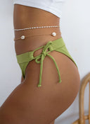 Bikini slip με κορδόνια στο πλάι - Πράσινο - thefashionproject.gr - The Fashion Project