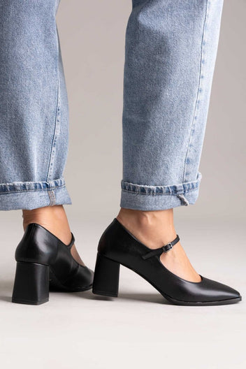 TFP - Block Heel Mary Jane Pumps - Black Matte