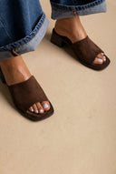 IRIS - Block Heel Mules - Brown Suede
