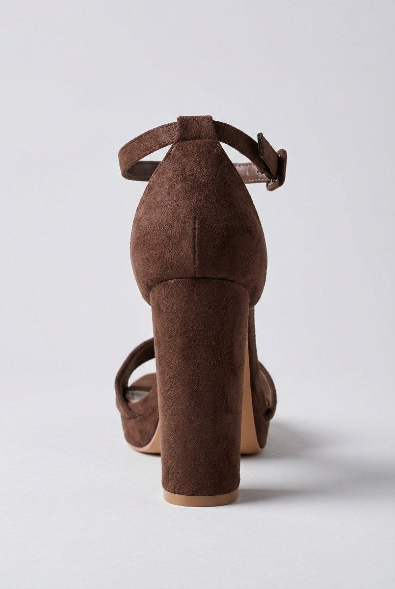 MARQUIIZ - Block Heel Sandals - Brown Suede