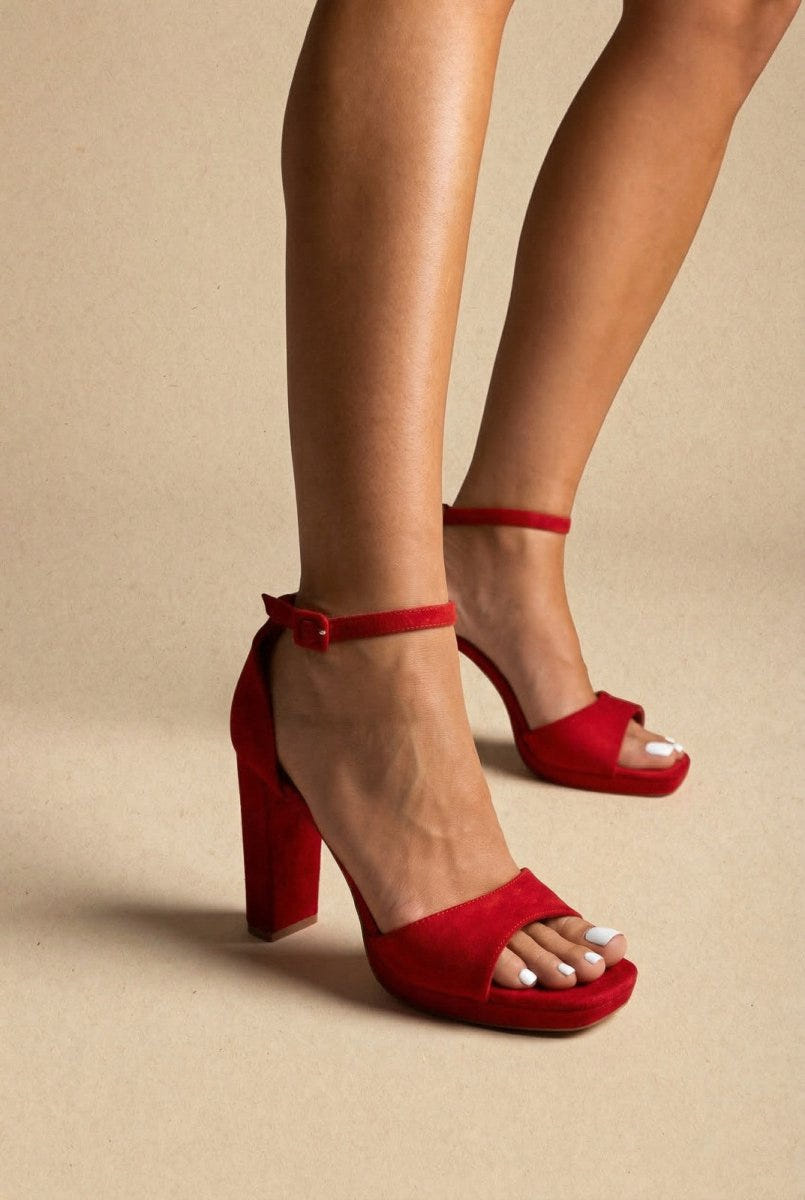 MARQUIIZ - Block Heel Sandals - Red Suede