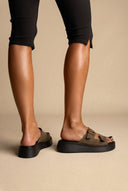 Estil - Buckle Flatform Sandals Comfort - Olive Suede