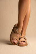 Estil - Buckle Suede Sandals Comfort - Beige Suede