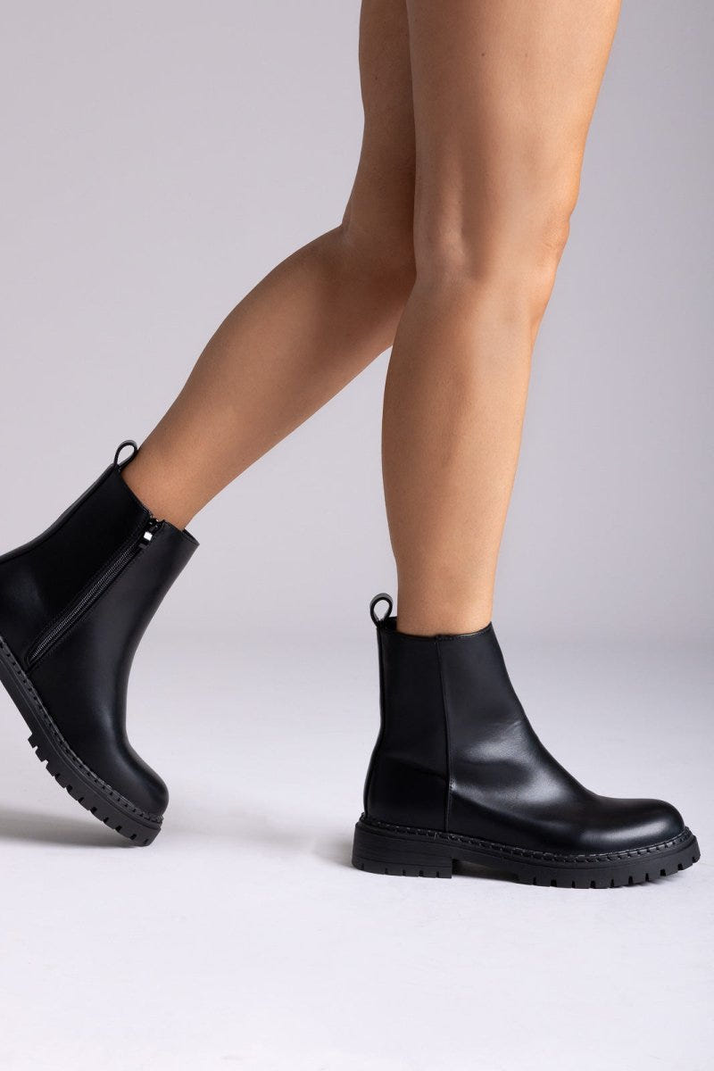 Casual Ankle Boots with Zipper - Black Matte - thefashionproject.gr - MARQUIIZ