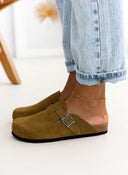Clogs ανατομικά από δέρμα καστόρι Plakton 181539 - Λαδί - thefashionproject.gr - Plakton