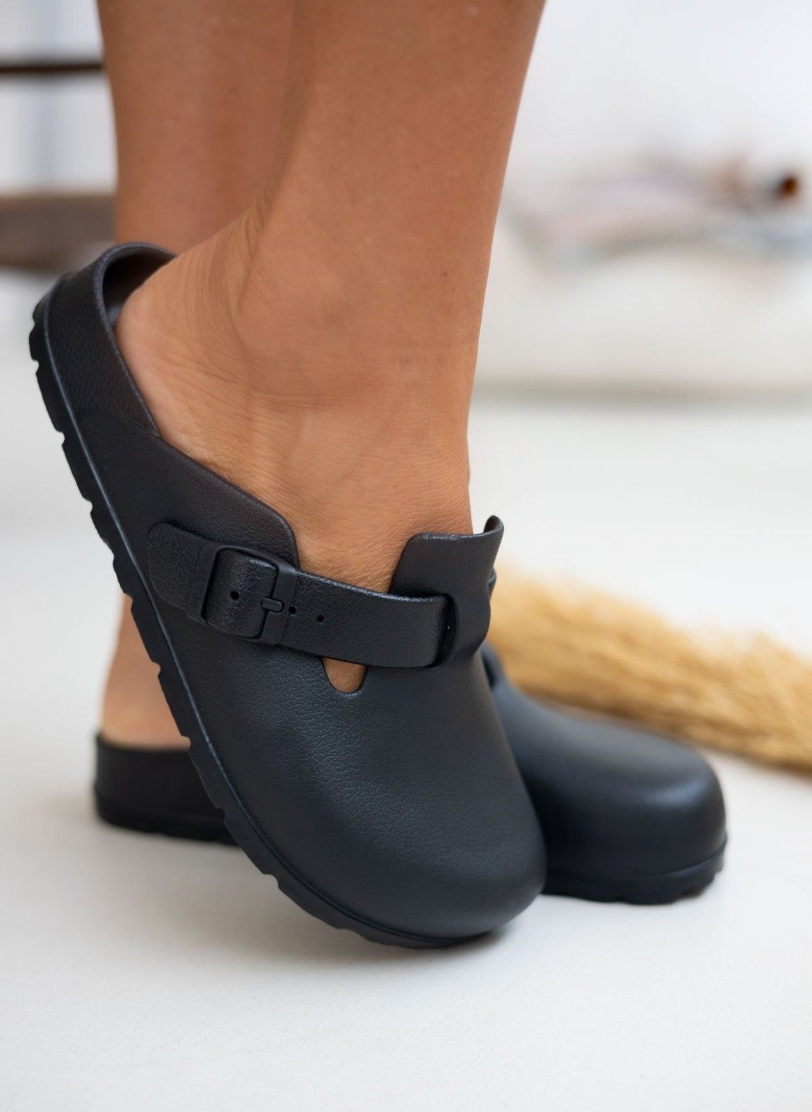 Clogs ανατομικά με μικρό τοκά Plakton 761539 - Μαύρο - thefashionproject.gr - Plakton