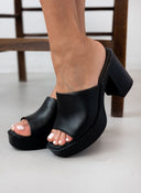 Clogs δερμάτινα Ragazza 0920 - Μαύρο - thefashionproject.gr - RAGAZZA