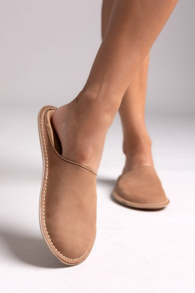 Clogs καστόρινα με εξωτερική ραφή Tfp - Καφέ - thefashionproject.gr - TFP