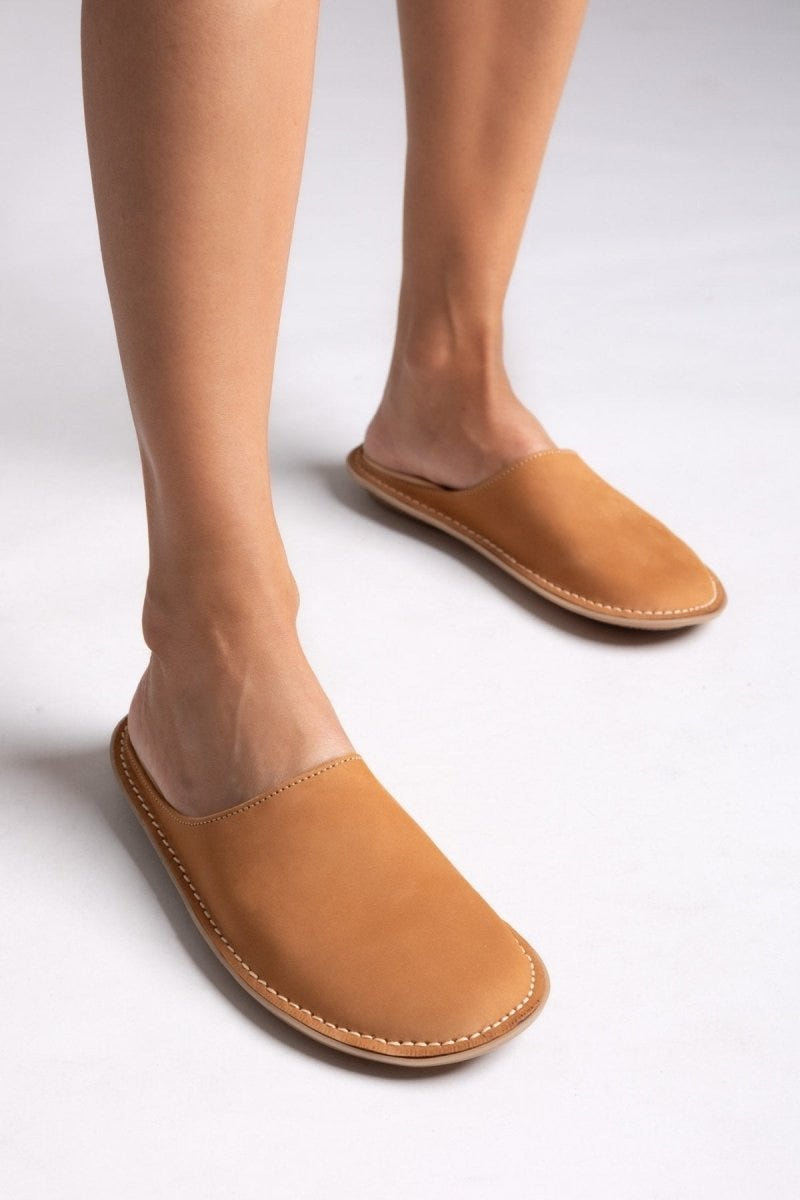 Clogs καστόρινα με εξωτερική ραφή Tfp - Μπεζ - thefashionproject.gr - TFP