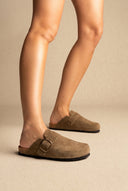 Plakton - Clogs Memory Foam Footbed - Khaki Green Suede