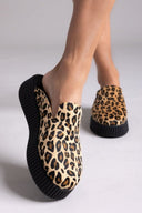Clogs ponyskin flatforms με print Iris - Leopard - thefashionproject.gr - IRIS