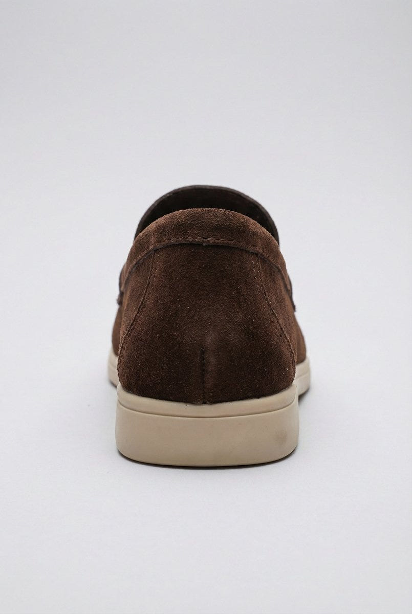 Ideal shoes - Comfort Loafers with Metal Detail - Brown Suede