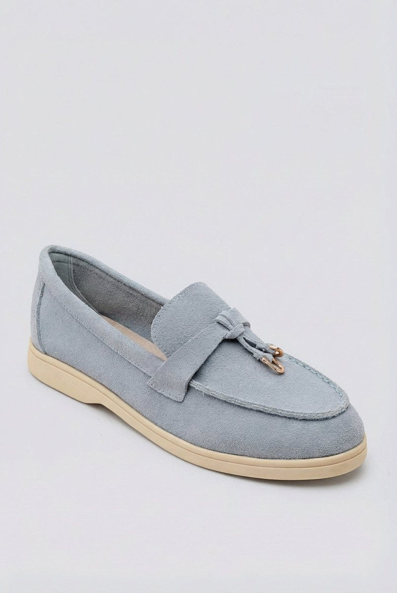 Ideal shoes - Comfort Loafers with Metal Detail - Light Blue Suede