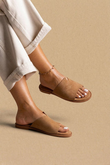 Estil - Comfort Suede Sandals - Beige Suede