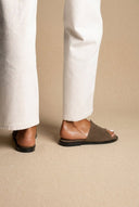 Estil - Comfort Suede Sandals - Olive Suede