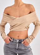 Crop top με κρουαζέ σχέδιο Different Shop 01 - 224 - Μπεζ - thefashionproject.gr - DIFFERENT - SHOP