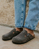 Suede Anatomical Clogs - Khaki