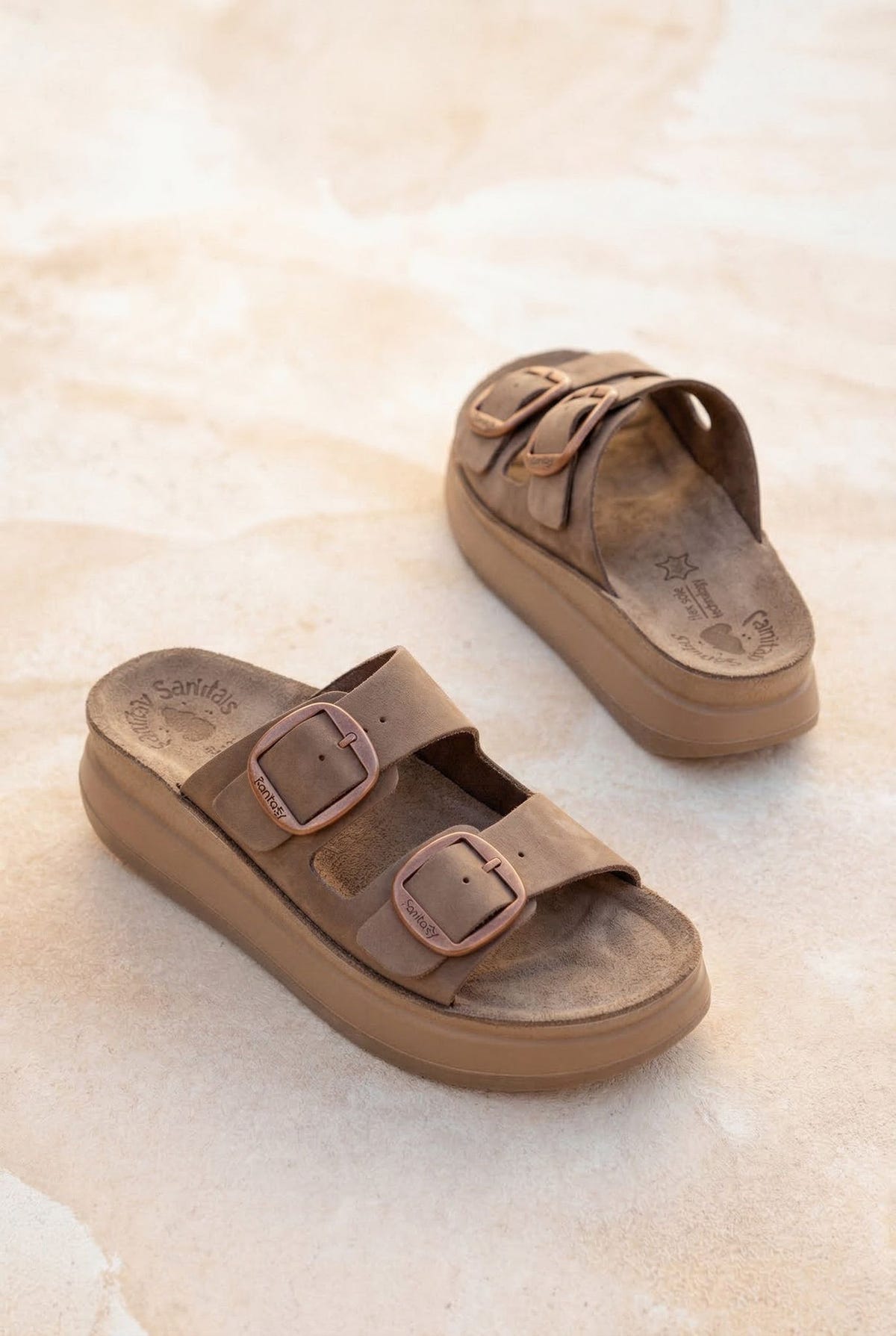 Leather Flatform Sandals - Brown-Flatform Sandals, Comfort Sandals, Leather Sandals, Sandals, Shoes, Fantasy Sandals, Women’s Collection, Coffee Trend, All, Summer Shoes Sale, Summer Sandals Sale, Sales, All but outlet, Last Pieces Shoes, Editor’s Choice, Shoes Sales, Recommended products (Seguno), Gifts 70€ & Under, The Fashion Edit, Last Pieces, Leather Shoes, SS 2026 Collection, Sandals New & Selected, Spring/Summer Collection, Sandals SALE