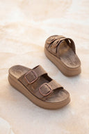 Leather Flatform Sandals - Brown-Flatform Sandals, Comfort Sandals, Leather Sandals, Sandals, Shoes, Fantasy Sandals, Women’s Collection, Coffee Trend, All, Summer Shoes Sale, Summer Sandals Sale, Sales, All but outlet, Last Pieces Shoes, Editor’s Choice, Shoes Sales, Recommended products (Seguno), Gifts 70€ & Under, The Fashion Edit, Last Pieces, Leather Shoes, SS 2026 Collection, Sandals New & Selected, Spring/Summer Collection, Sandals SALE