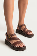 Flatform-Sandalen aus Leder Ankle Strap – Braun
