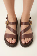 Flatform-Sandalen aus Leder Ankle Strap – Braun