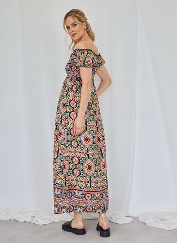 Εμπριμέ φόρεμα με σούρες - Μαύρο - thefashionproject.gr - The Fashion Project