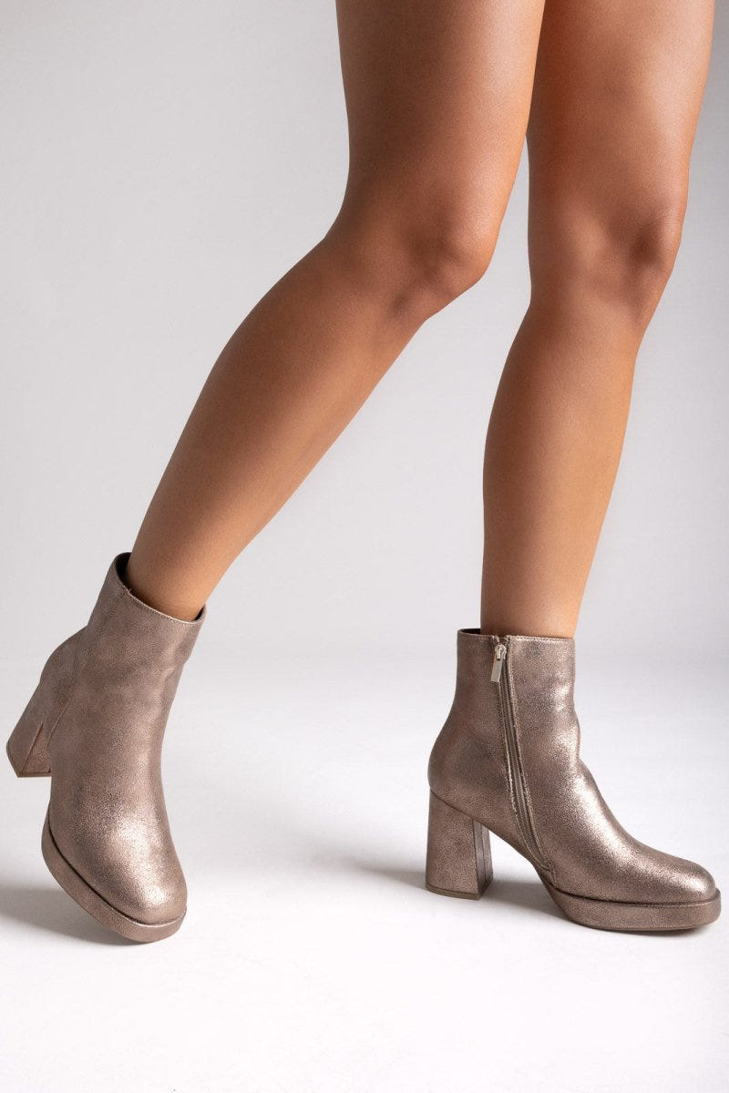 ERYNN Metallic Bronze Ankle Boots with Block Heel - Bronze Metallic - thefashionproject.gr - ERYNN